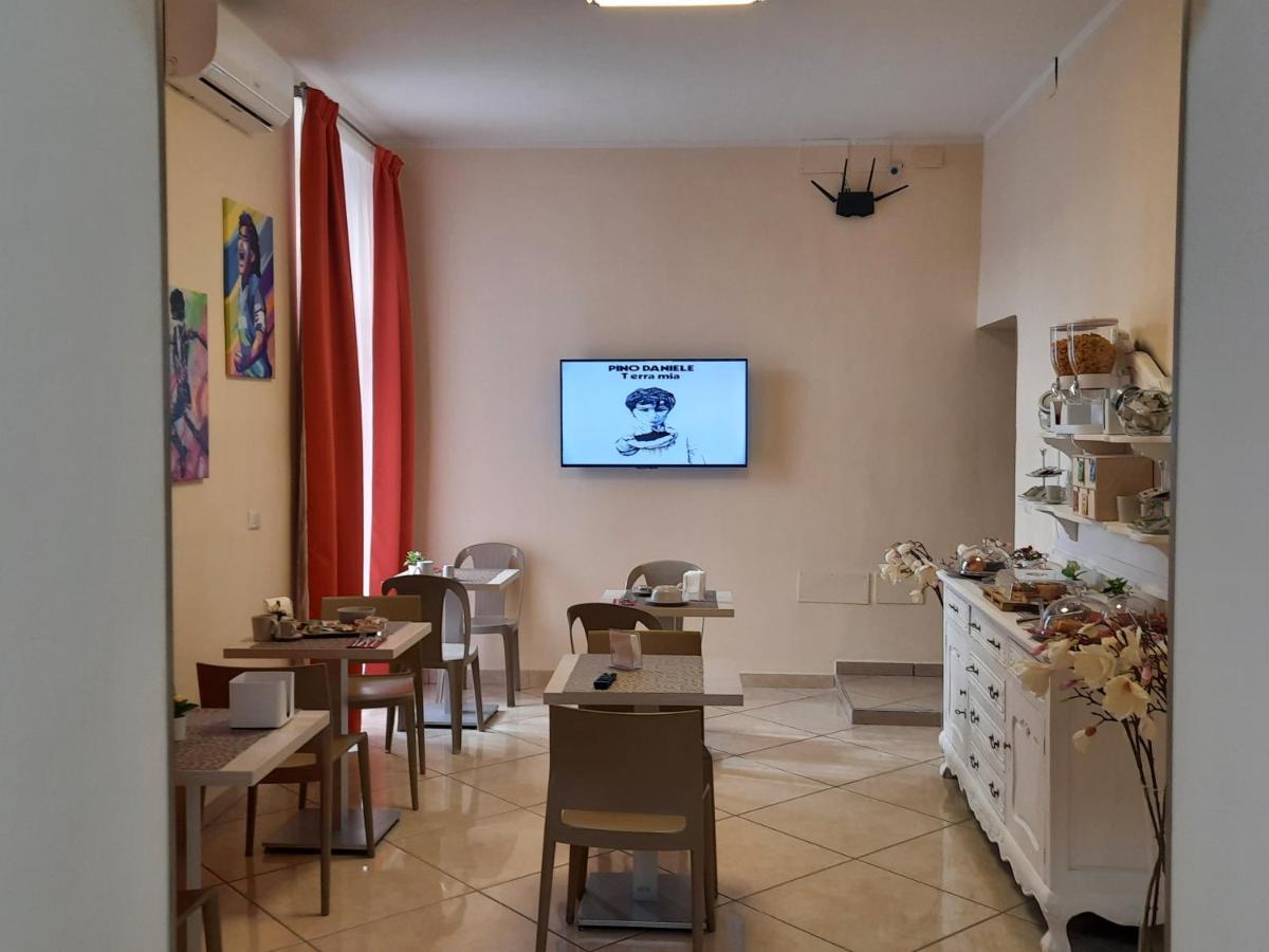 Re Diego Bed & Breakfast Napoli Ngoại thất bức ảnh